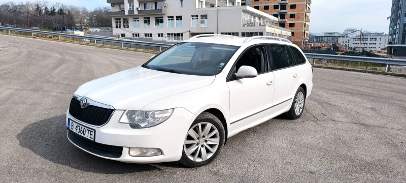 Skoda Superb, снимка 1 - Автомобили и джипове - 48917988