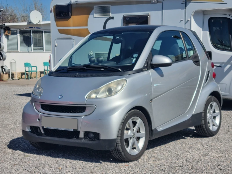 Smart Fortwo 1.0 РЕГИСТРИРАН, снимка 1 - Автомобили и джипове - 49587238