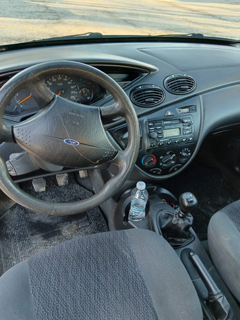 Ford Focus 1.8TDI-clima 90hp-TOP, снимка 12 - Автомобили и джипове - 52726917