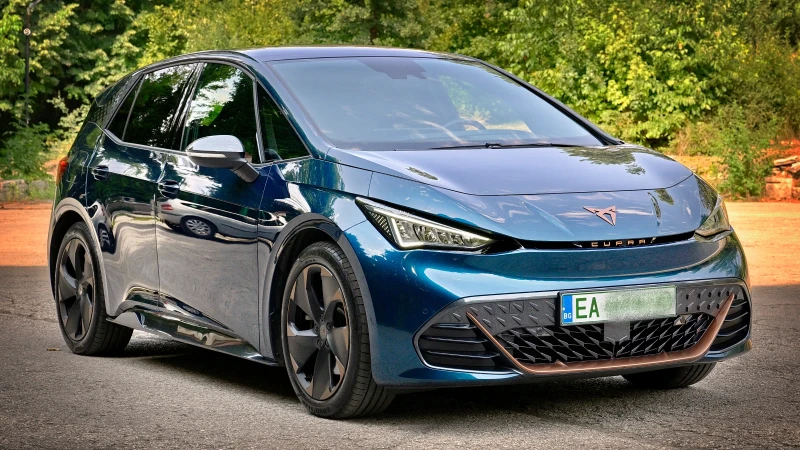 VW ID.3 CUPRA BORN eBoost PILOT - M, снимка 5 - Автомобили и джипове - 51215590