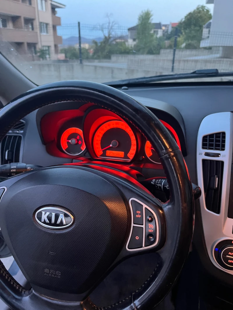 Kia Ceed, снимка 12 - Автомобили и джипове - 51714000