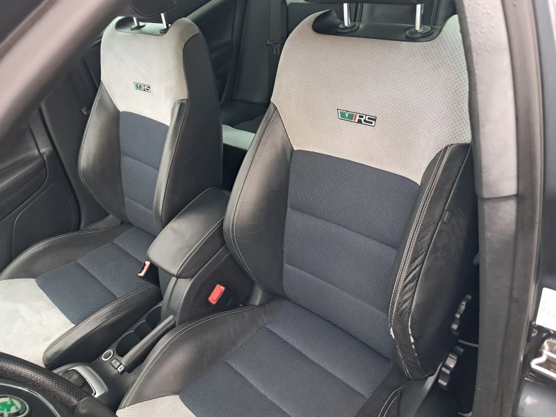 Skoda Octavia VRS -2.0 DSG, снимка 13 - Автомобили и джипове - 52456136
