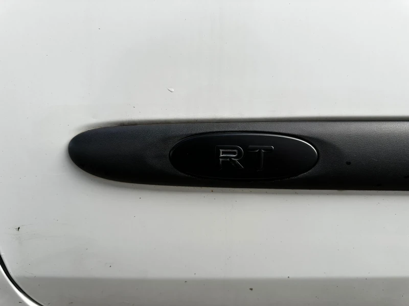 Renault Clio Бензин 1.2, снимка 6 - Автомобили и джипове - 52644634