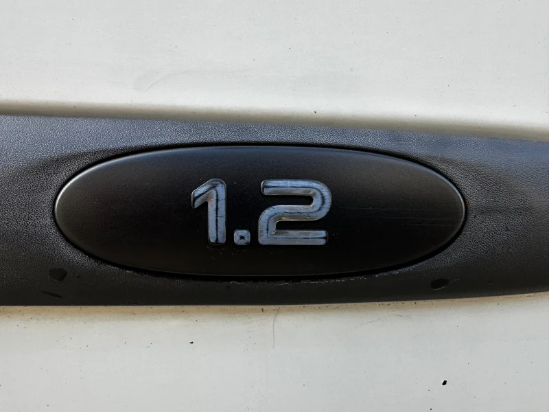 Renault Clio Бензин 1.2, снимка 7 - Автомобили и джипове - 52644634