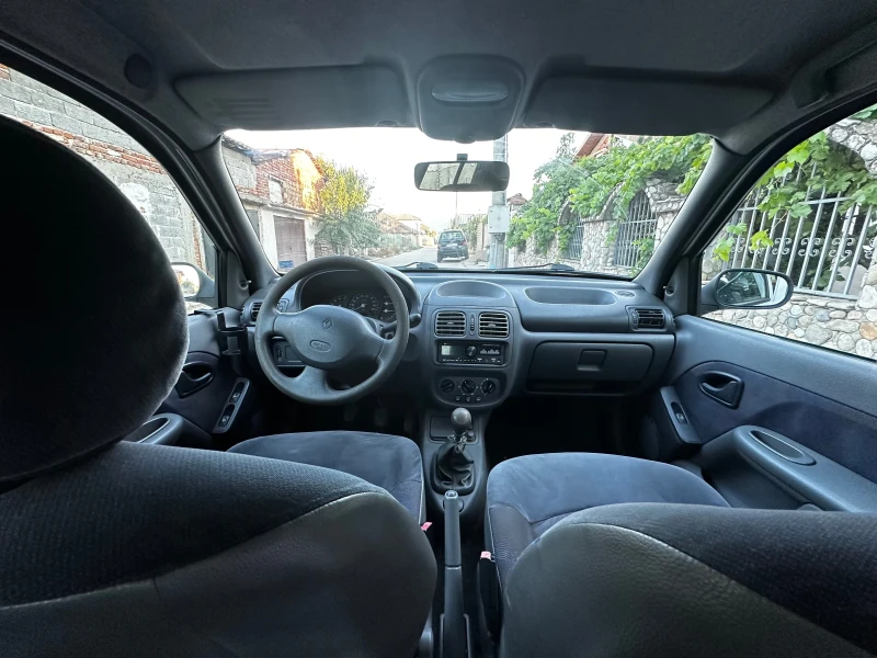Renault Clio Бензин 1.2, снимка 11 - Автомобили и джипове - 52644634