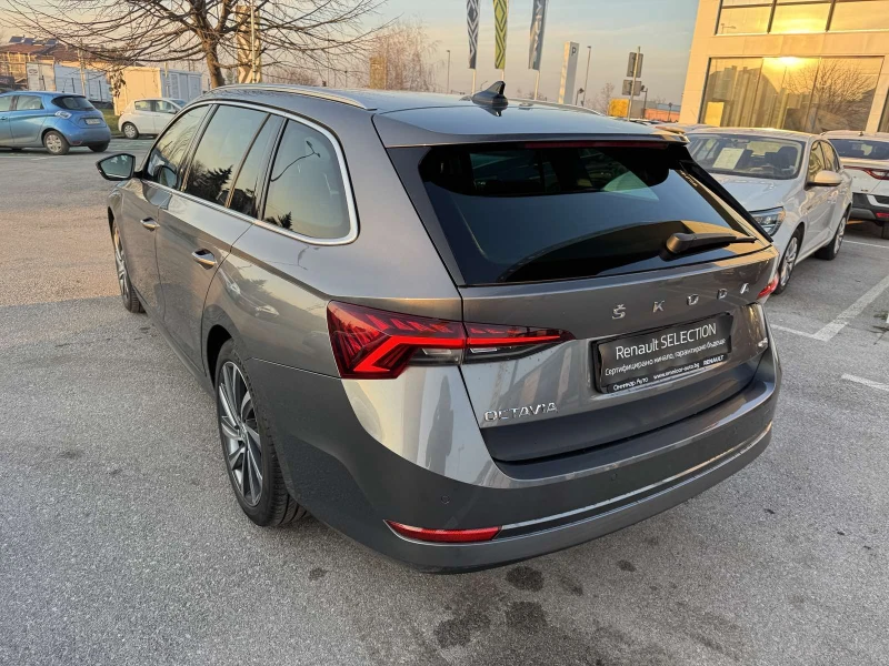 Skoda Octavia 2.0 TDI  4x4, снимка 4 - Автомобили и джипове - 52849355