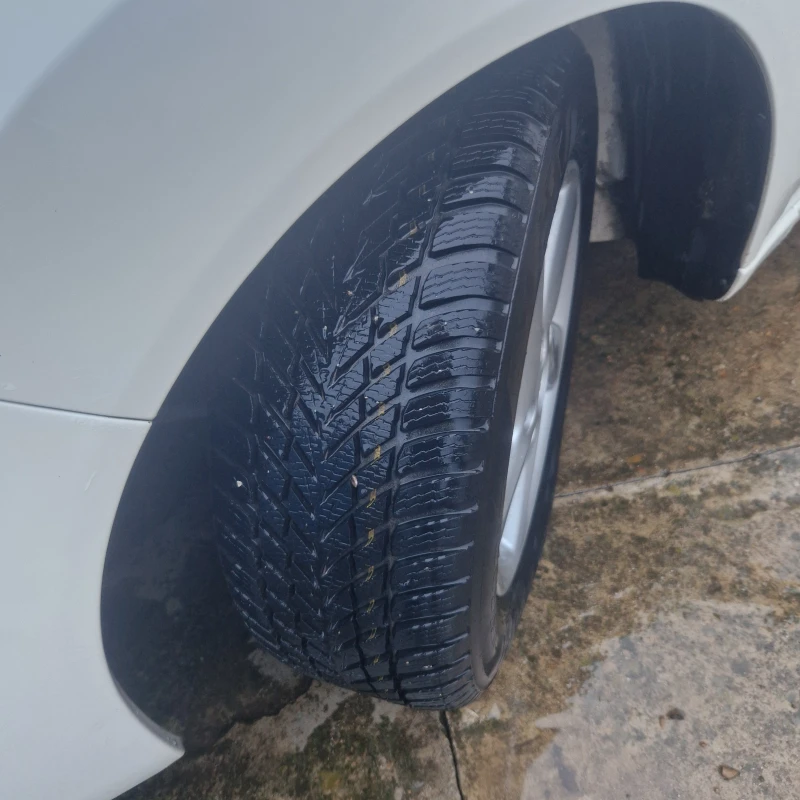 Honda Accord с камера, снимка 12 - Автомобили и джипове - 53010909