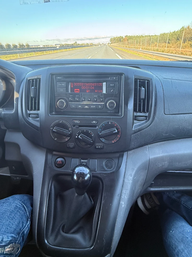 Nissan e-NV200, снимка 14 - Автомобили и джипове - 53272244