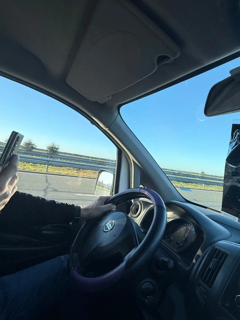 Nissan e-NV200, снимка 13 - Автомобили и джипове - 53272244