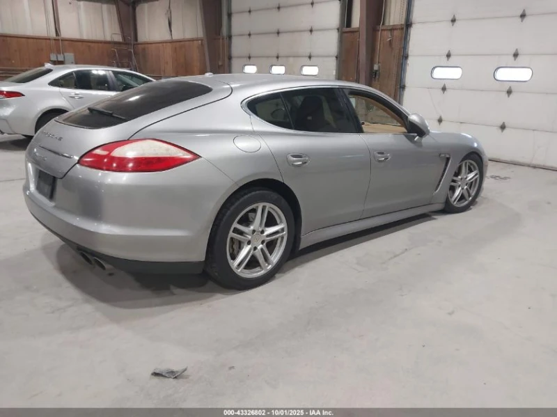 Porsche Panamera 4S * CARFAX* , снимка 4 - Автомобили и джипове - 53486942