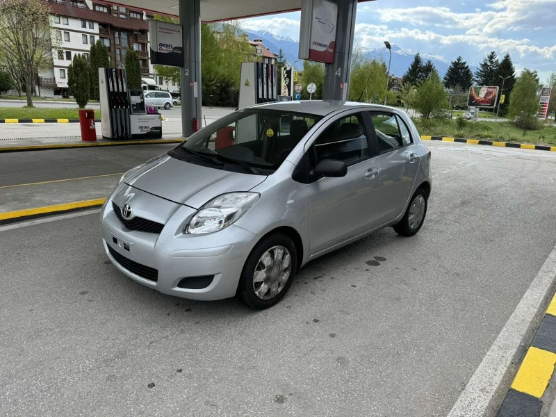 Toyota Yaris 1.3i. 129000km - 5800 лв. - 25389630 1