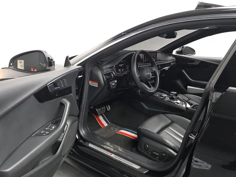 Audi A5 45 TFSI QUATTRO PREMIUM SPORTBACK, снимка 10 - Автомобили и джипове - 55309428