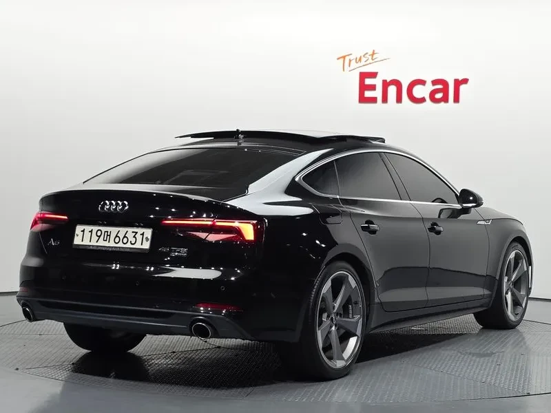 Audi A5 45 TFSI QUATTRO PREMIUM SPORTBACK, снимка 2 - Автомобили и джипове - 55309428