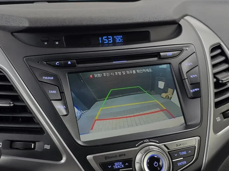 Hyundai Elantra 1.6 GDI, снимка 14 - Автомобили и джипове - 56325371