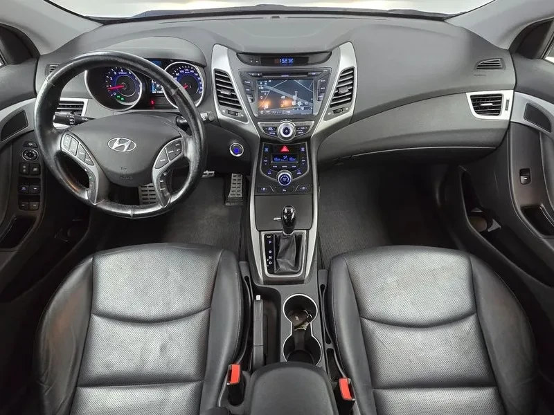 Hyundai Elantra 1.6 GDI, снимка 7 - Автомобили и джипове - 56325371