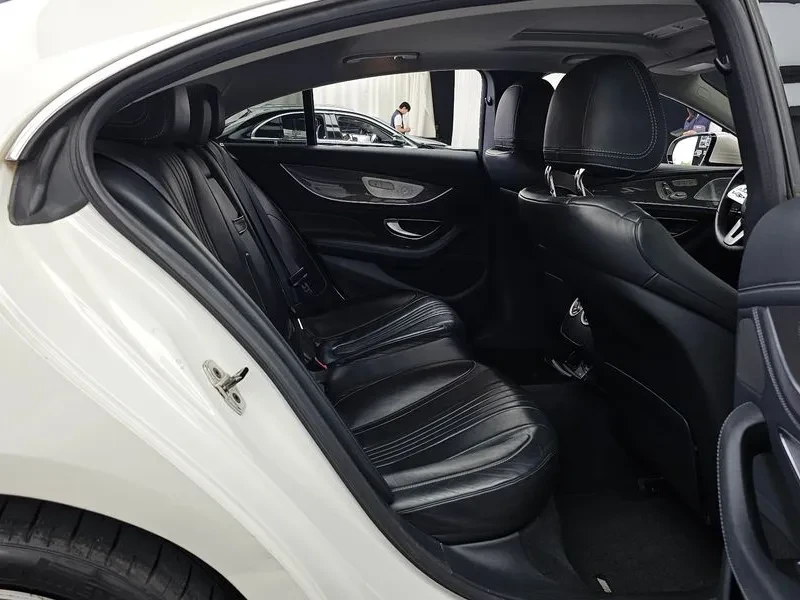 Mercedes-Benz CLS 300 d AMG/ BURMESTER/ PANO/ HEAD UP/ AMBIENT | Mobile.bg � ����������� 12