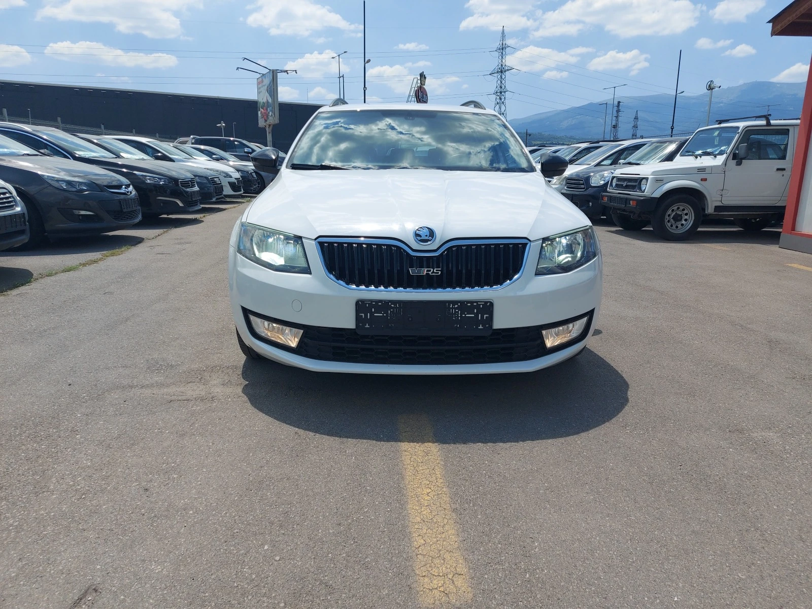 Skoda Octavia 1.2 TSI, RS OPTIC , 4 цилиндъра, 105 к.с - изображение 2