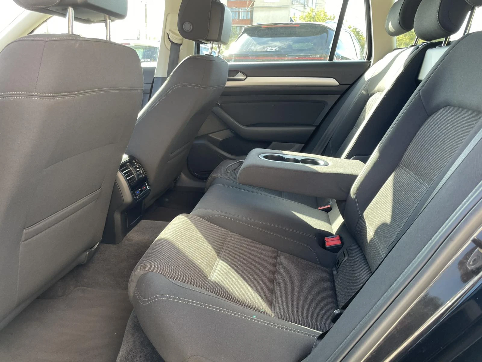 VW Passat 2.0 TDI 150hp | Mobile.bg   14