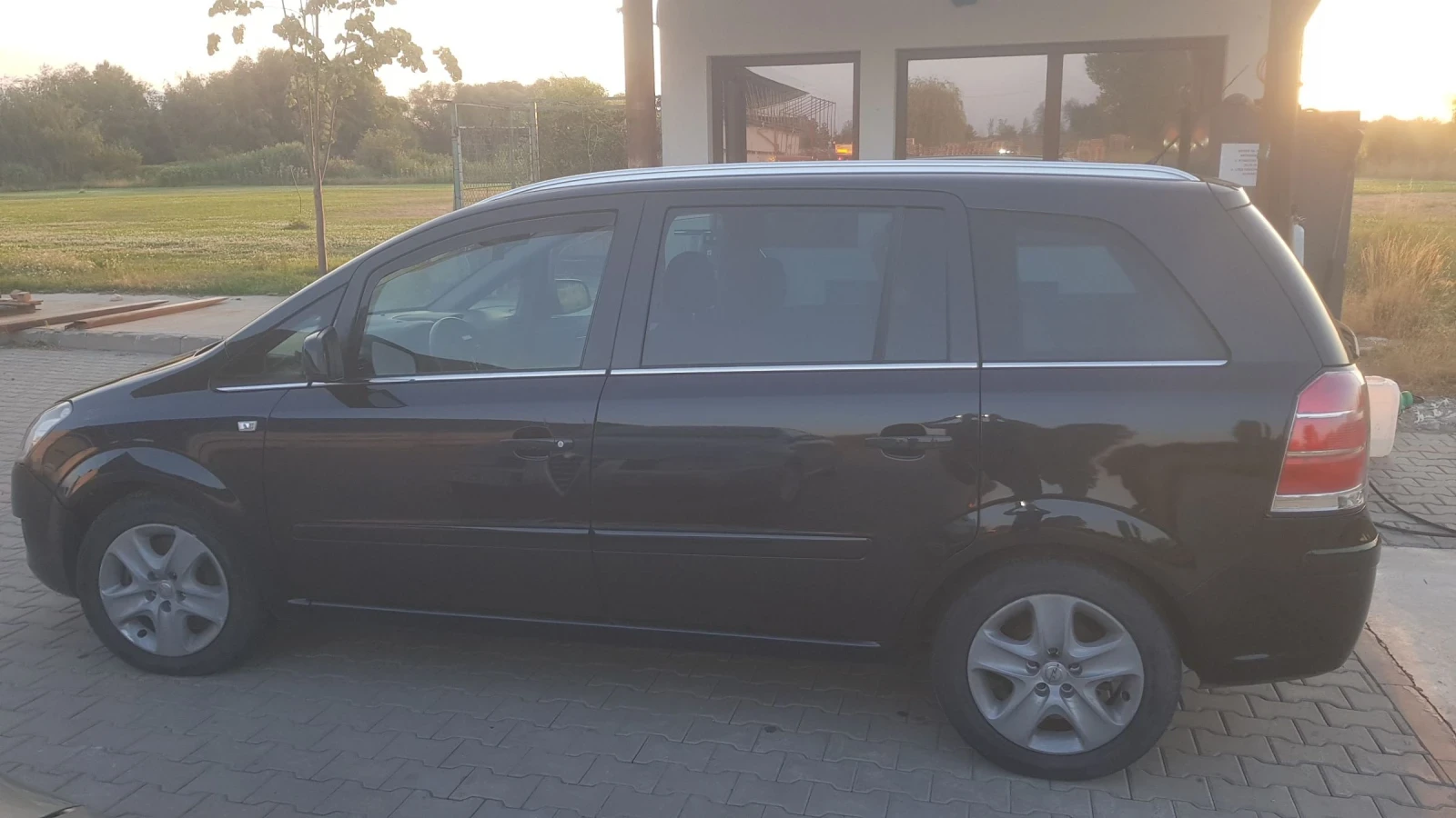 Opel Zafira 1.7 cdti - изображение 3