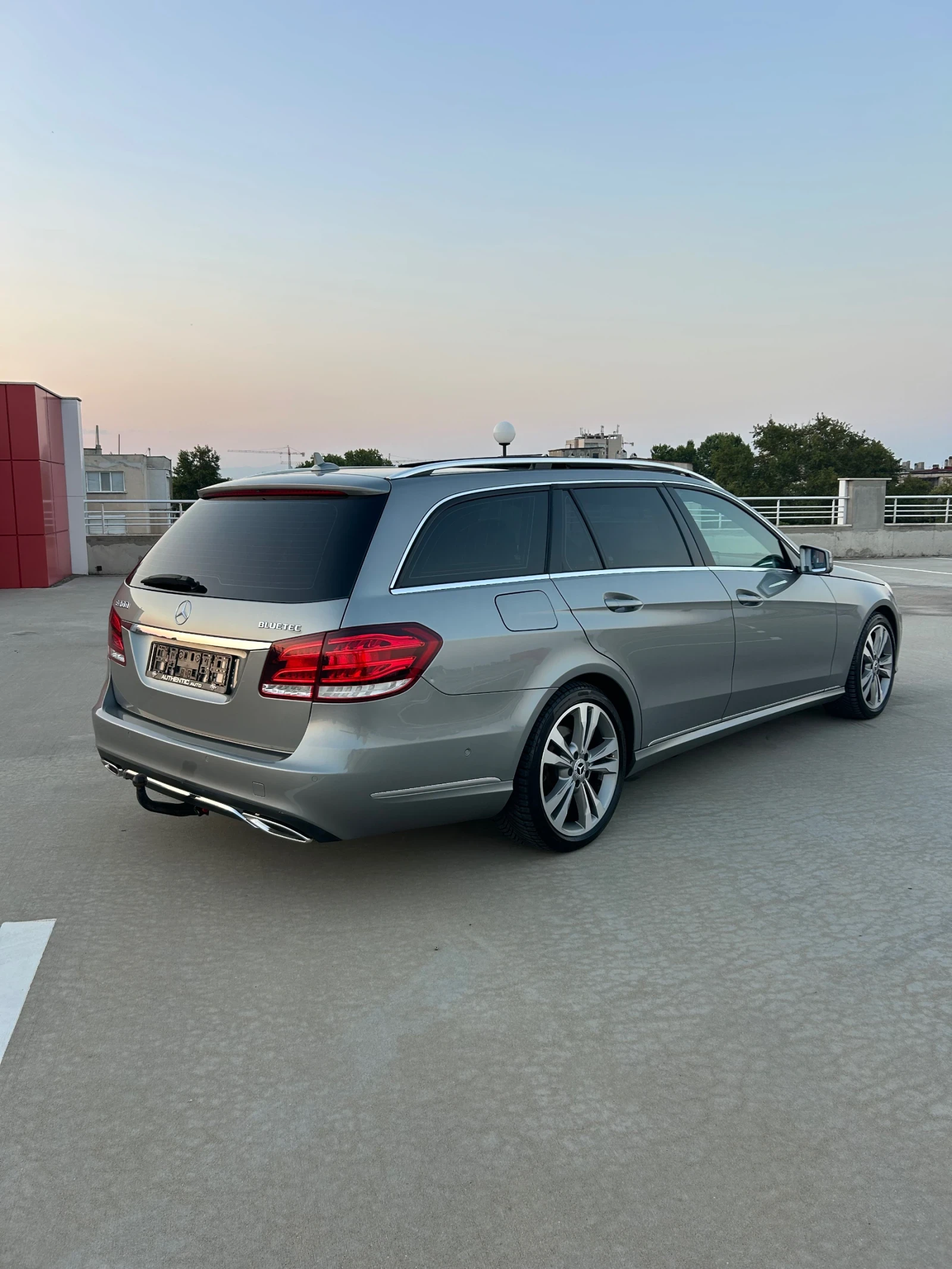 Mercedes-Benz E 350 CDI // LED // Панорама // Обдухване - изображение 3
