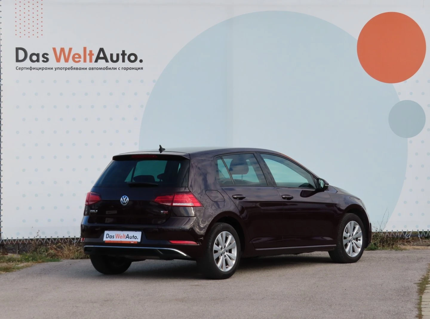 VW Golf Comfortline 1.6TDI BMT - изображение 2