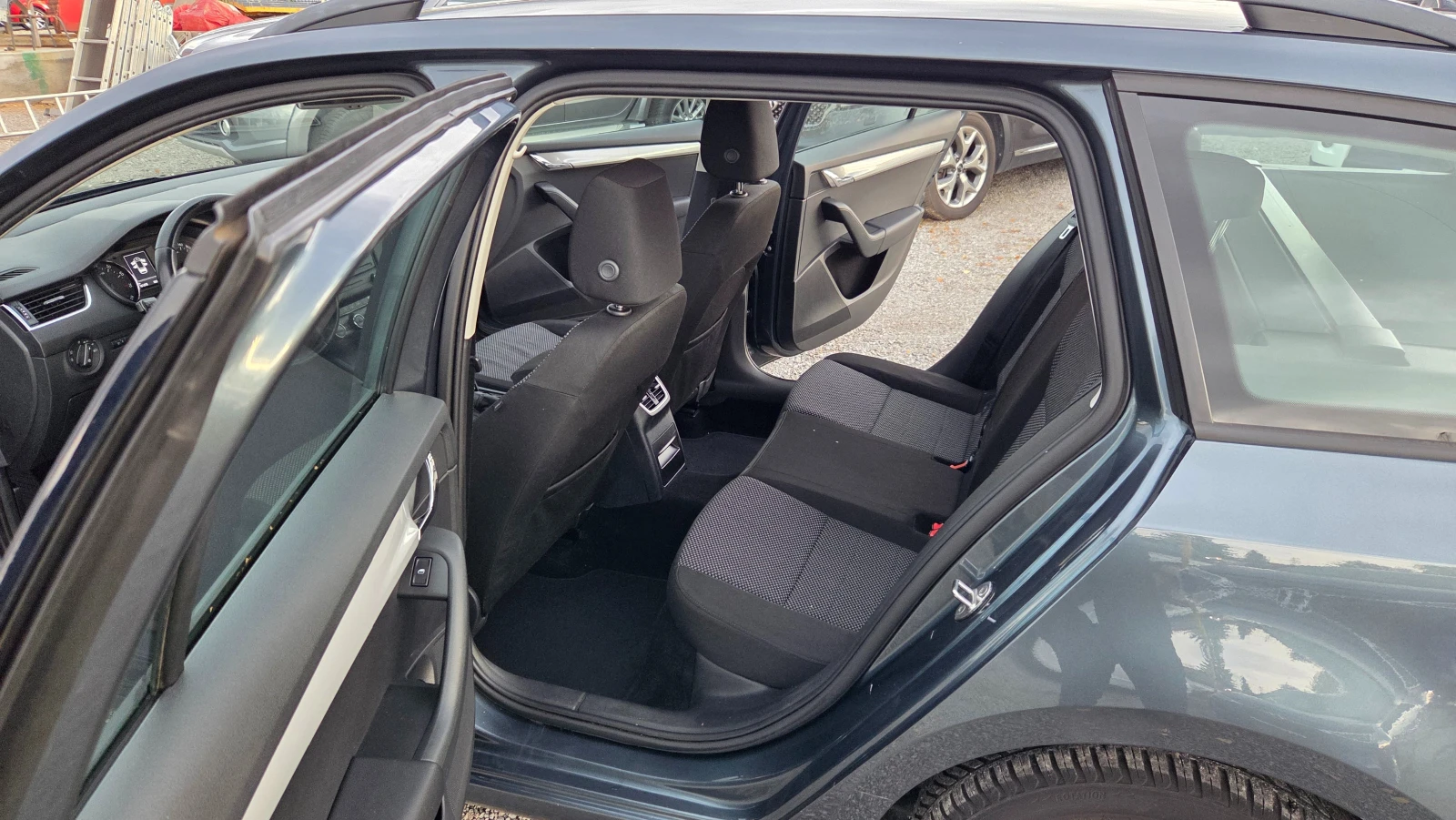 Skoda Octavia 1.4 G-tec Фабр.Метан - изображение 10
