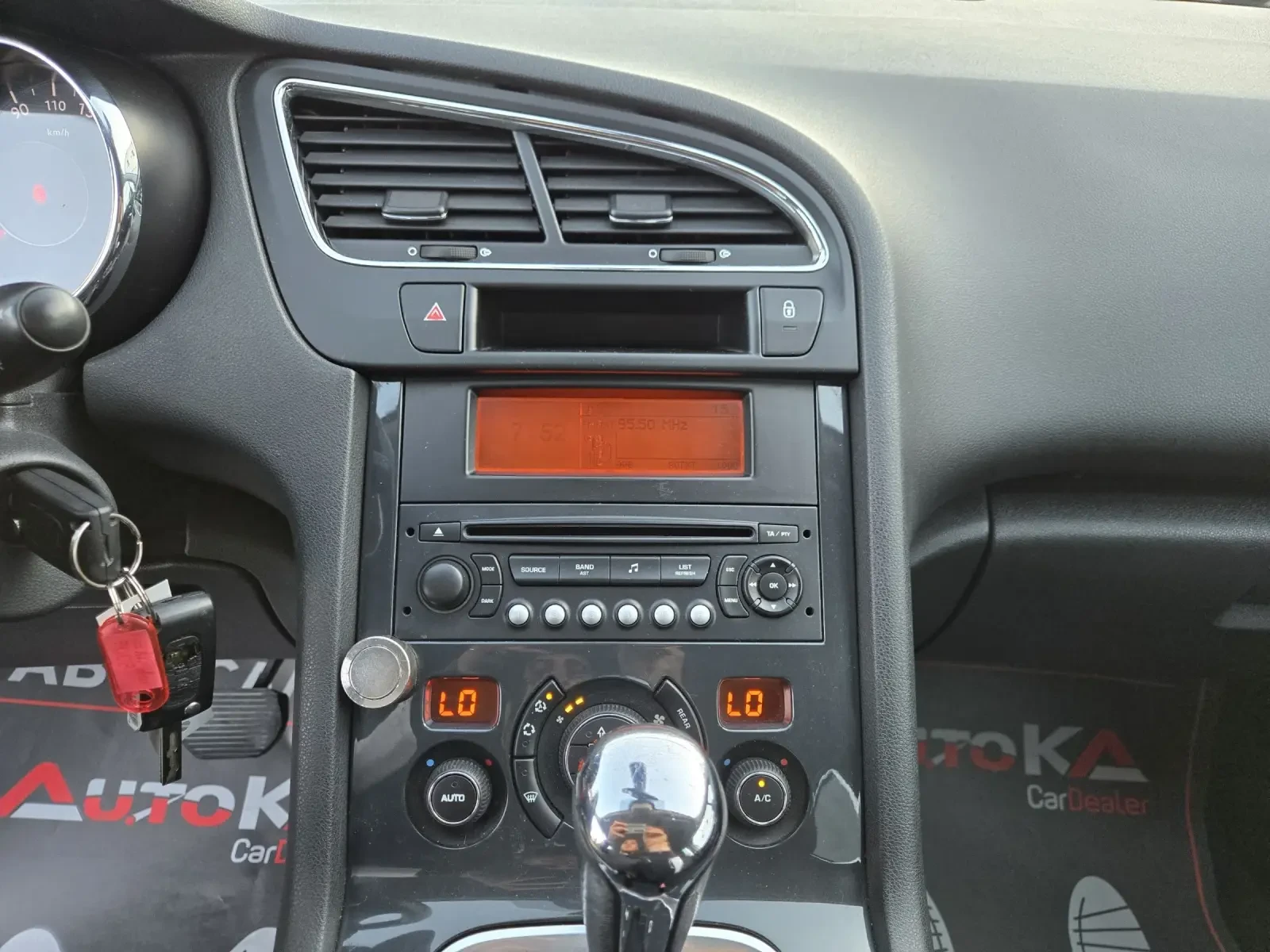 Peugeot 5008 2.0HDI-163= = = EURO 5A | Mobile.bg   16