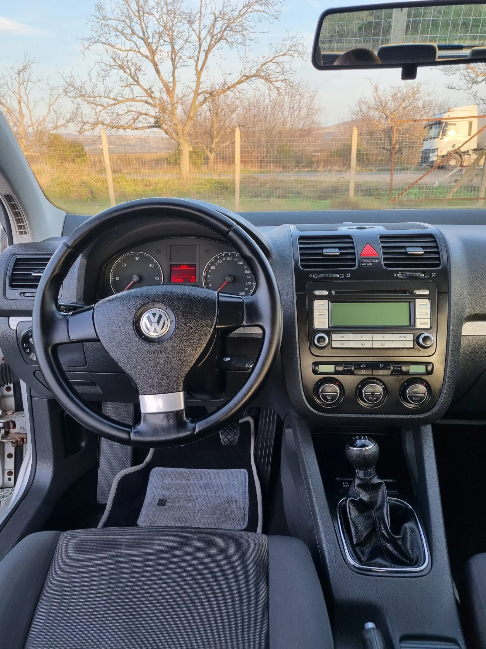 VW Golf 1.9tdi 105. 6 !! | Mobile.bg   13