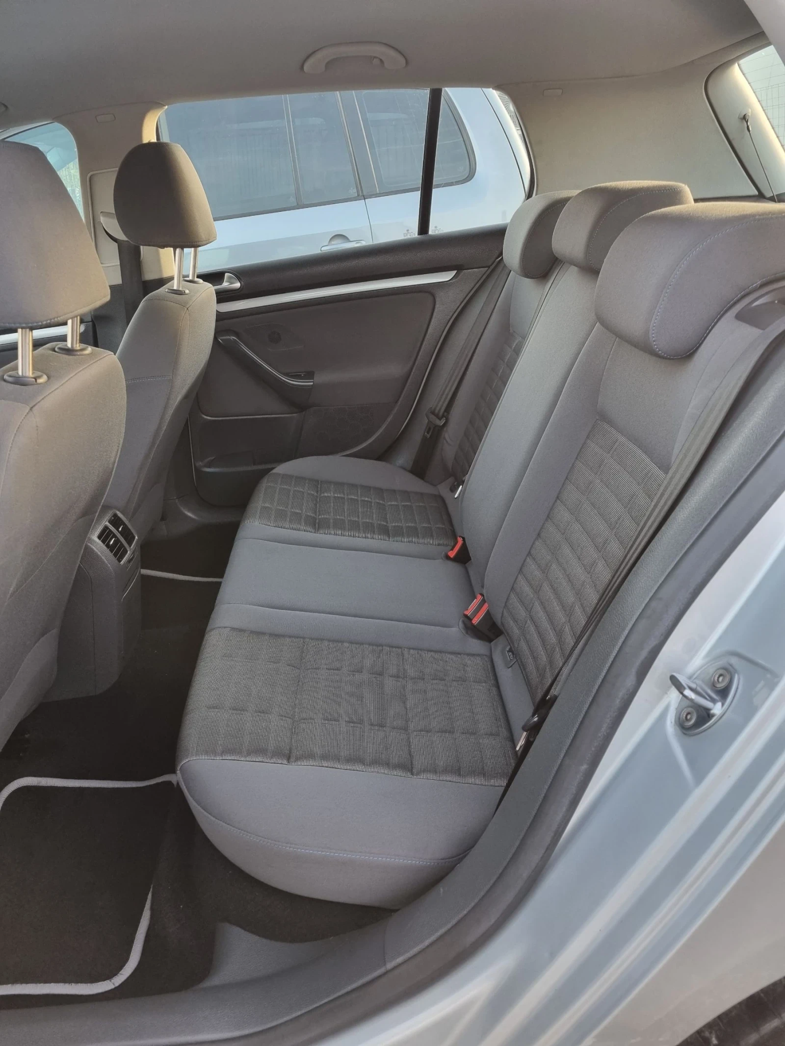 VW Golf 1.9tdi 105. 6 !! | Mobile.bg   11