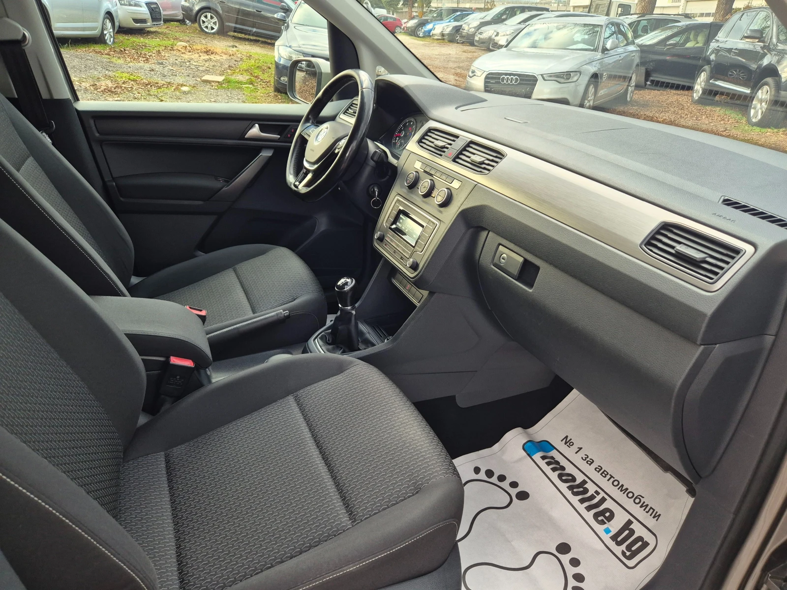 VW Caddy 1.4TGI MAXI 7  URO6B    | Mobile.bg   11