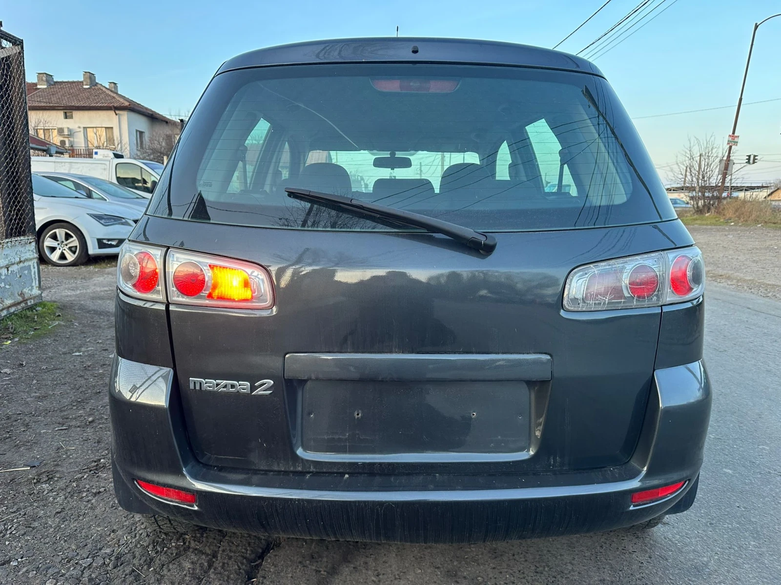 Mazda 2 1, 200 EURO4 - изображение 5