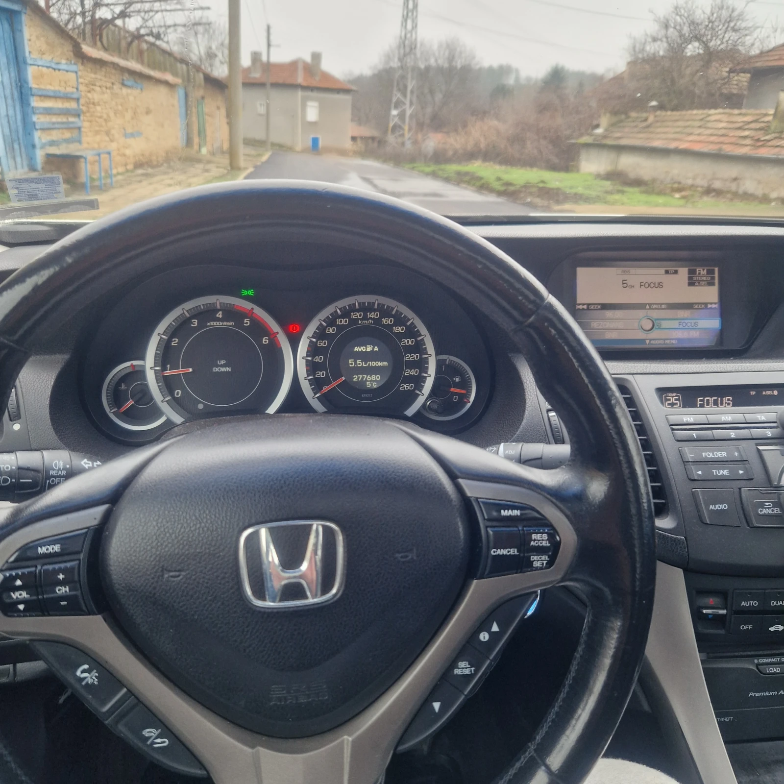 Honda Accord с камера - изображение 10