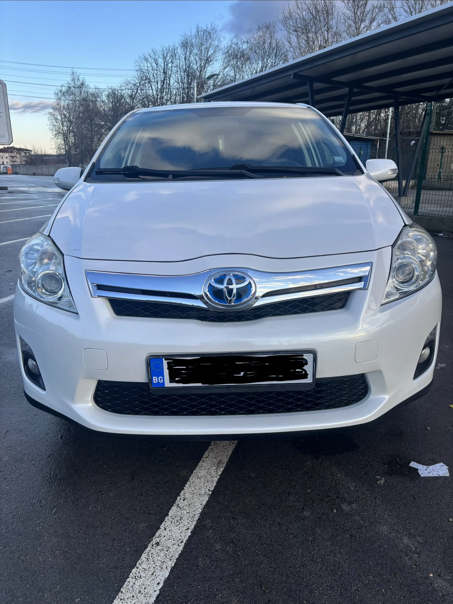 Toyota Auris  - изображение 3