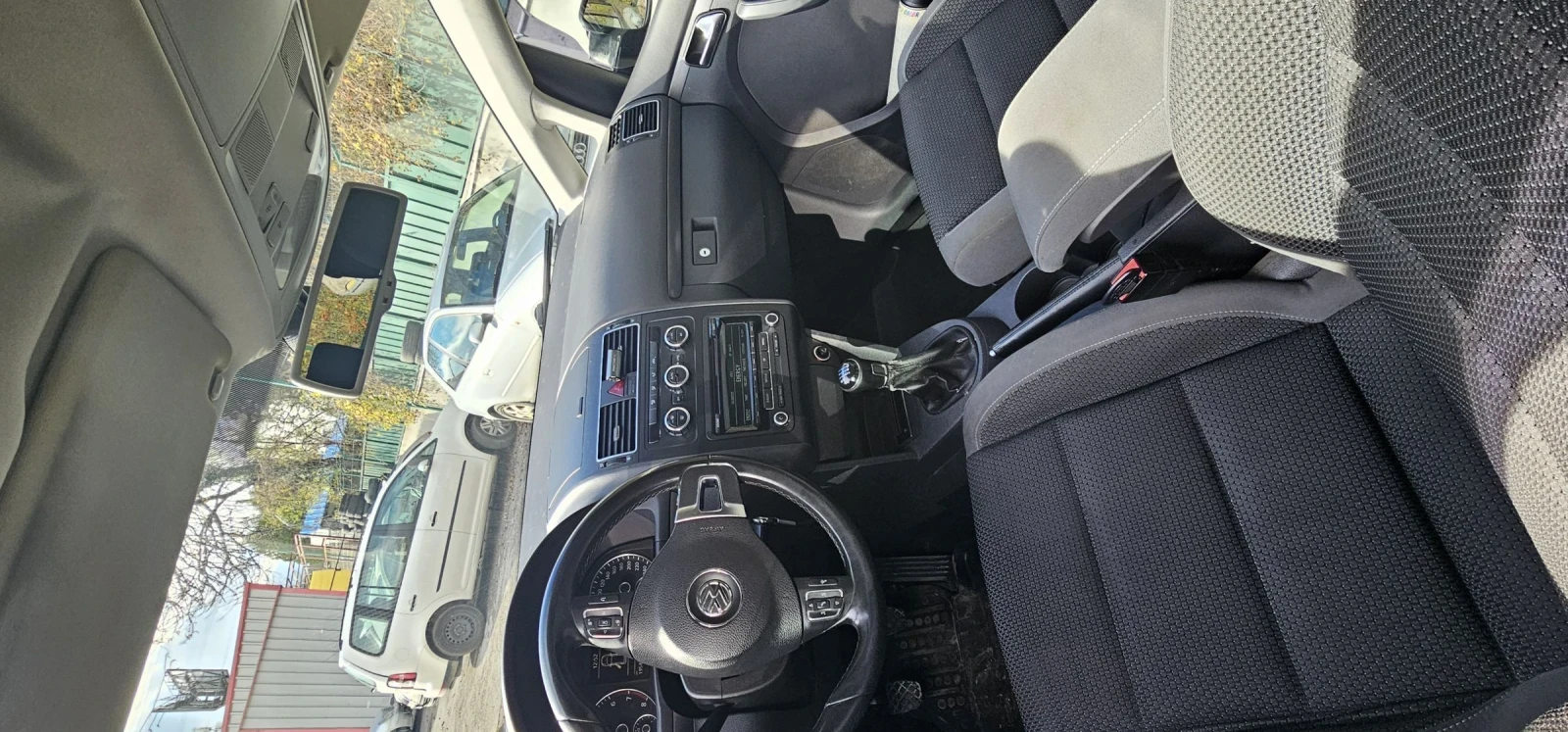 VW Touran, снимка 2 - Автомобили и джипове - 53750092