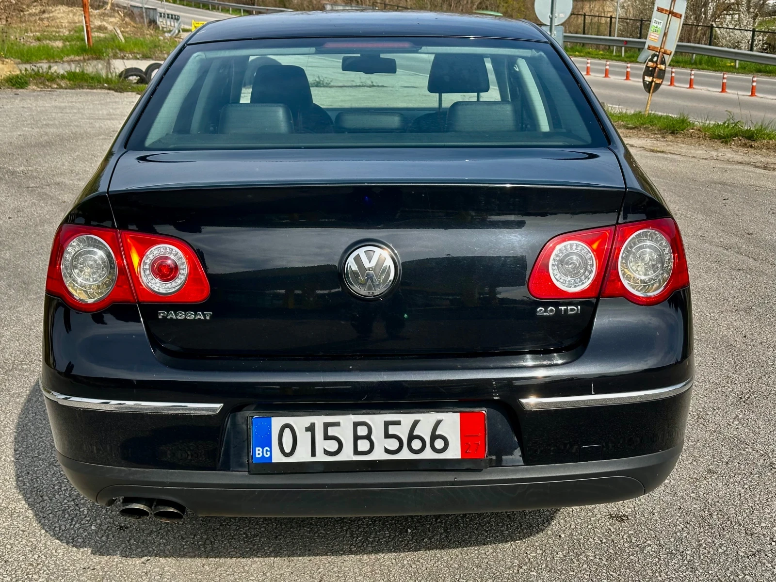 VW Passat 2.0 TDi DSG Highline , снимка 6 - Автомобили и джипове - 54178109
