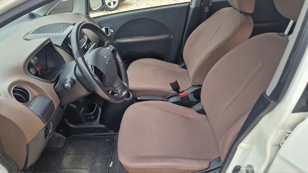 Citroen C - Zero, снимка 13 - Автомобили и джипове - 54195286