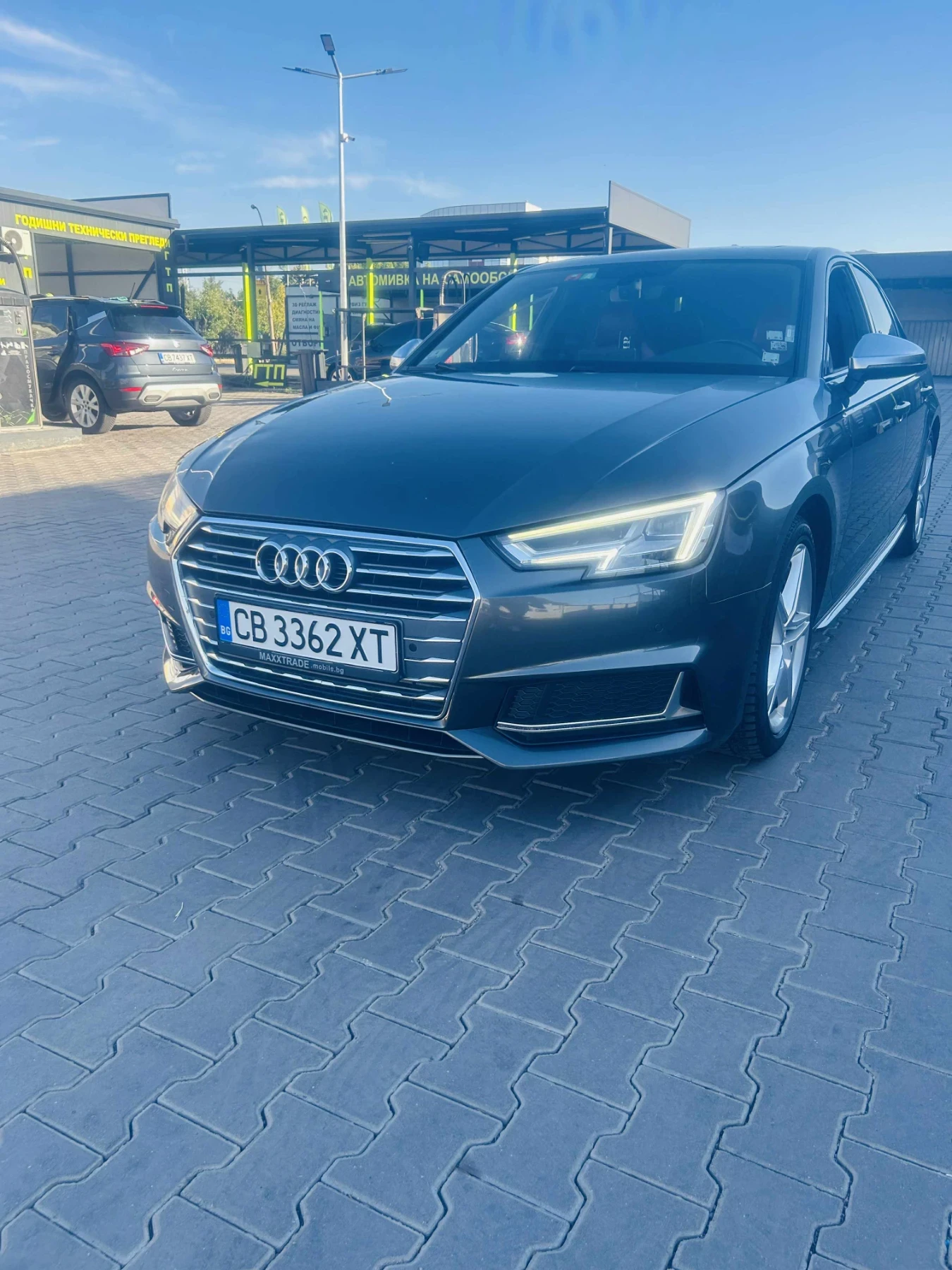 Audi S4