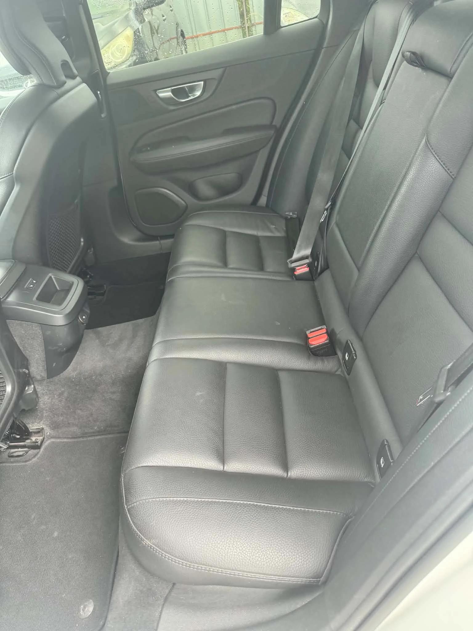 Volvo V60 V60 B4 197к.с.Hybrid, снимка 7 - Автомобили и джипове - 55025145