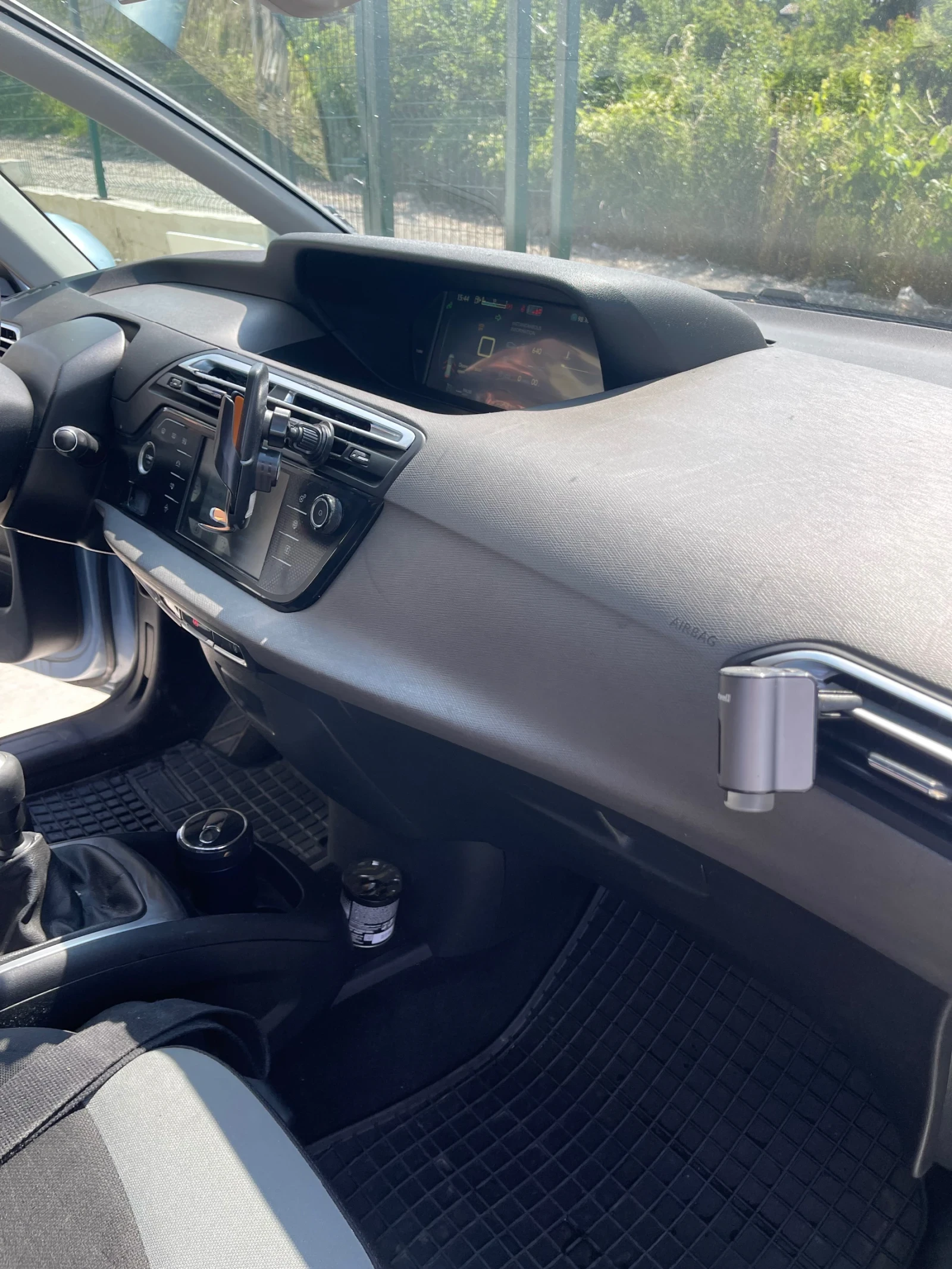 Citroen C4 Picasso, снимка 11 - Автомобили и джипове - 55075651