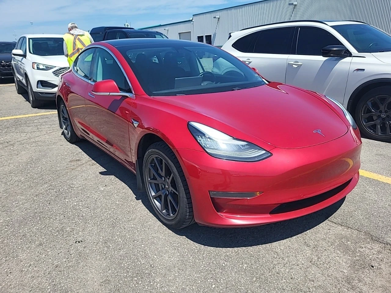 Tesla Model 3 STANDARD RANGE+ * AUTOPILOT * КАМЕРА * ПАМЕТ * ПОД