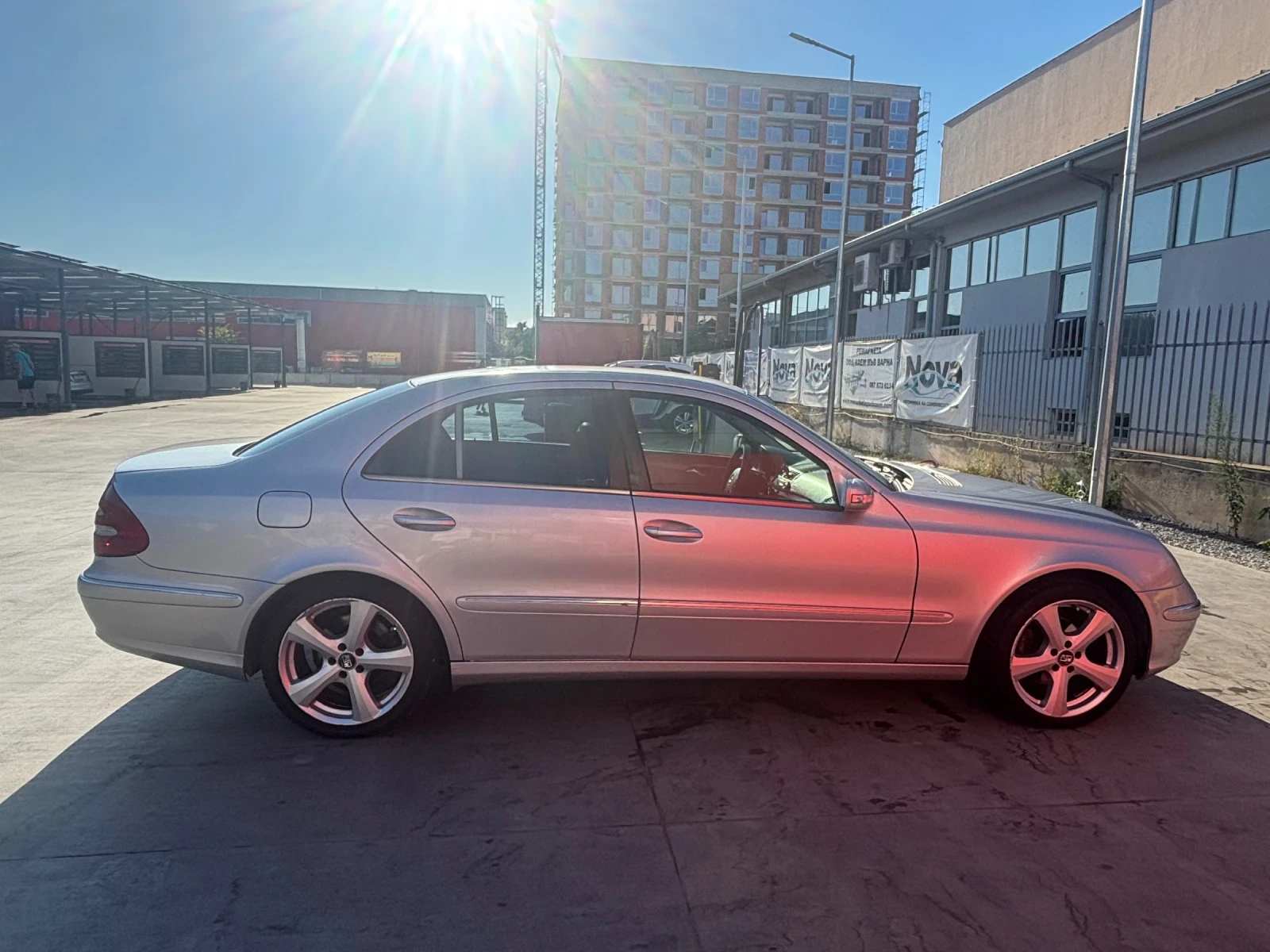 Mercedes-Benz E 270, снимка 3 - Автомобили и джипове - 55512837