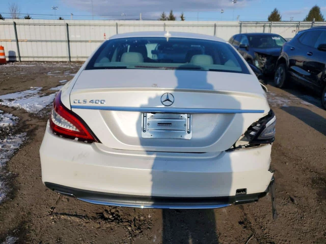 Mercedes-Benz CLS 400 * CARFAX * ОПЦИЯ ЗА ФИНАНСИРАНЕ, снимка 6 - Автомобили и джипове - 55557150