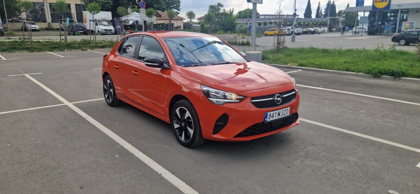 Opel Corsa Electric, снимка 4 - Автомобили и джипове - 55875035