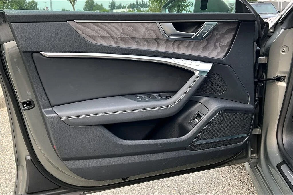 Audi A7 Sportback Technik 55 TFSI quattro/Bang & Olufsen/, снимка 14 - Автомобили и джипове - 56181855