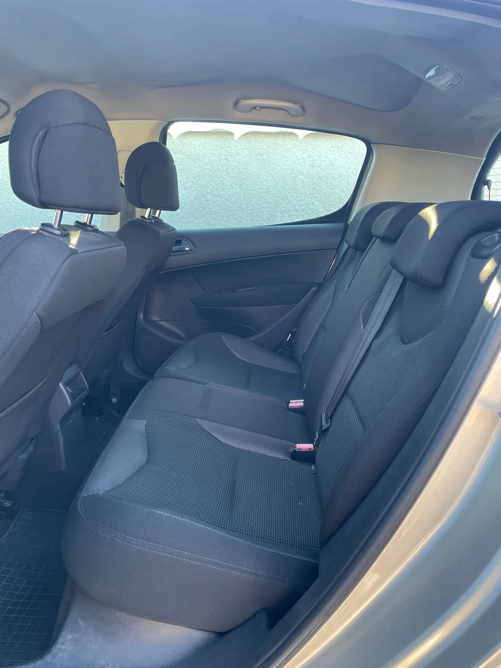 Peugeot 308, снимка 7 - Автомобили и джипове - 56422436