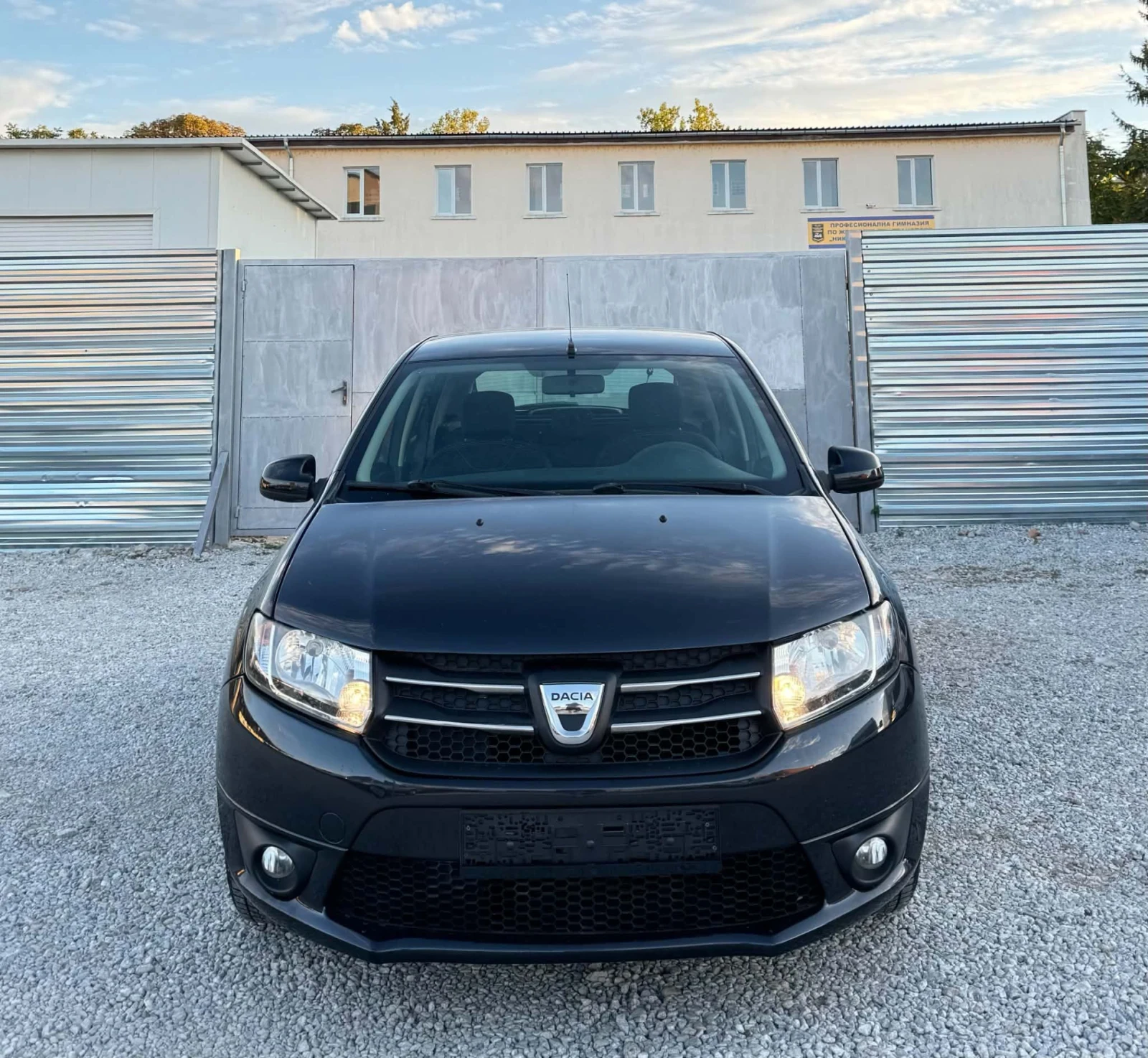 Dacia Sandero ���* ���������  | Mobile.bg � ����������� 2