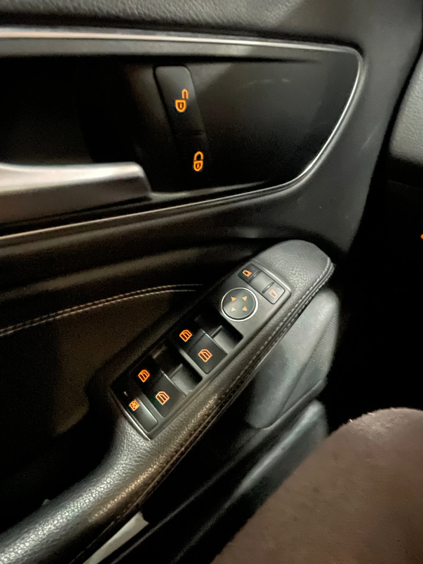 Mercedes-Benz CLA 220 Shooting Brake, снимка 9 - Автомобили и джипове - 56602297
