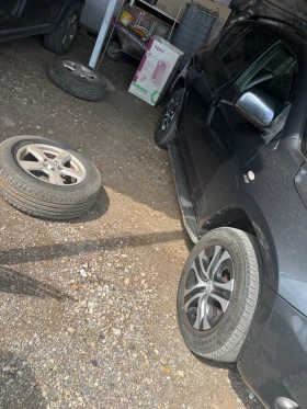 Toyota Rav4 2.2 D4D, снимка 11