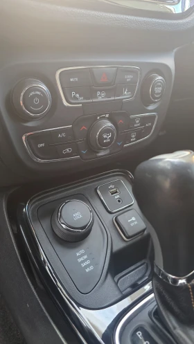 Jeep Compass 1.4 170 к.с. 4х4 Full, снимка 8