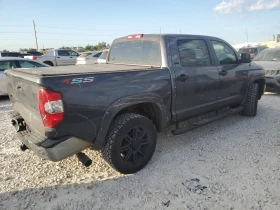 Toyota Tundra CREWMAX SR5 AWD, снимка 3